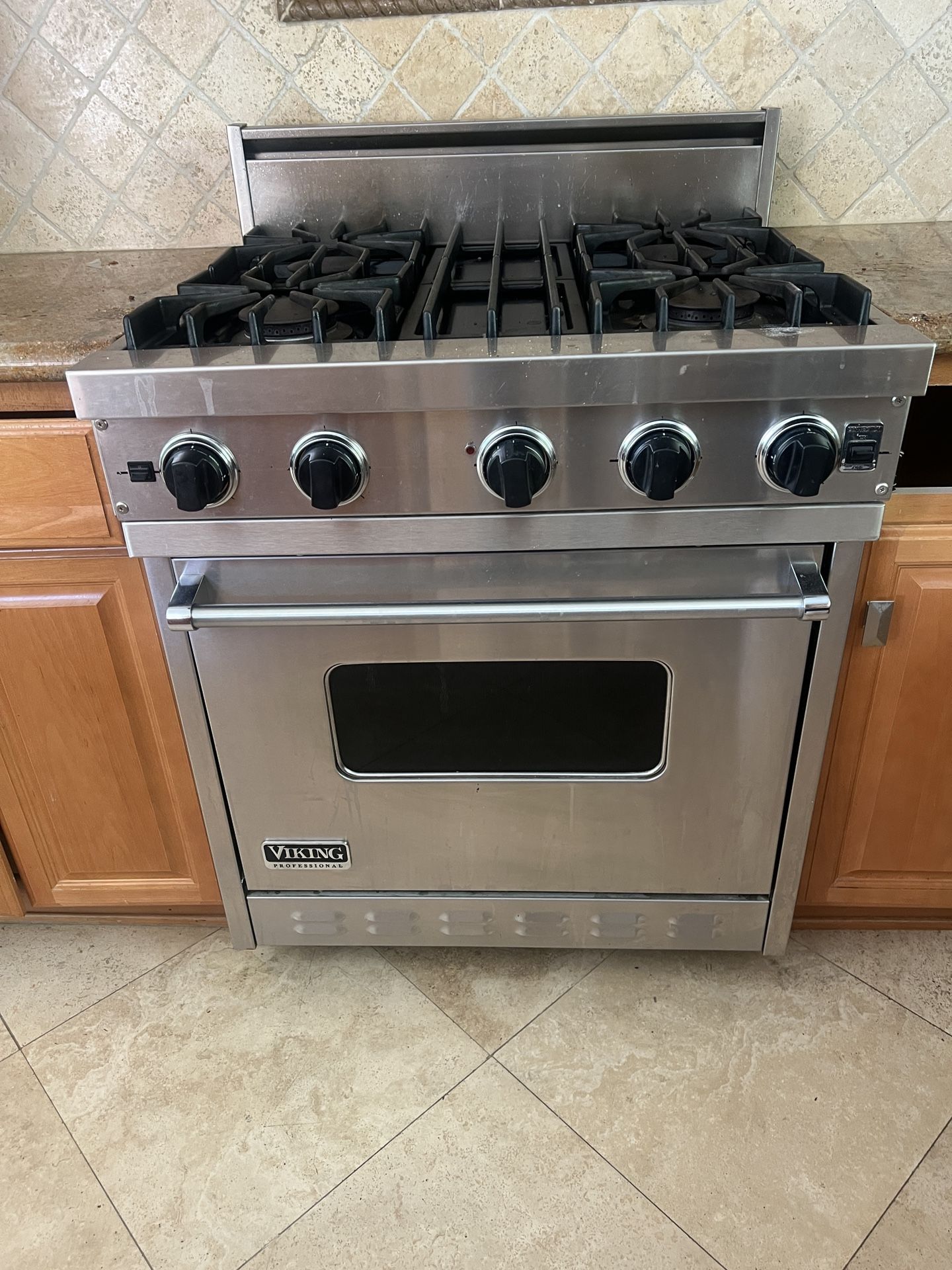 Four Burner Viking Stove-Oven 30” Inch