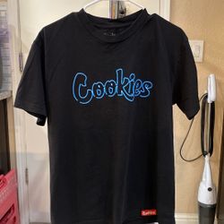 Cookies t-shirt Size Medium 
