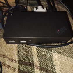 Adapter Thinkpad And ViewSonic 24" Monitor Display Asking 80