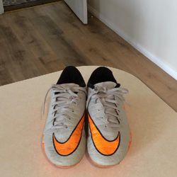 SHOES NIKE COCER 