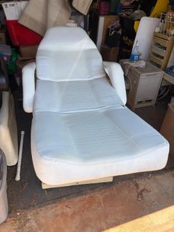 Spa table