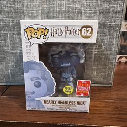 Moaning Myrtle & Headless Nick 2018 Con Exclusive!