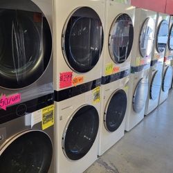 lg thinq washtower single unit front load washer 4.5 cubic feet dryer 7.4 cubic feet