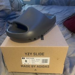 Yeezy Slide Granite 
