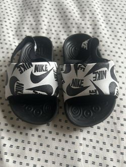 nike sandals