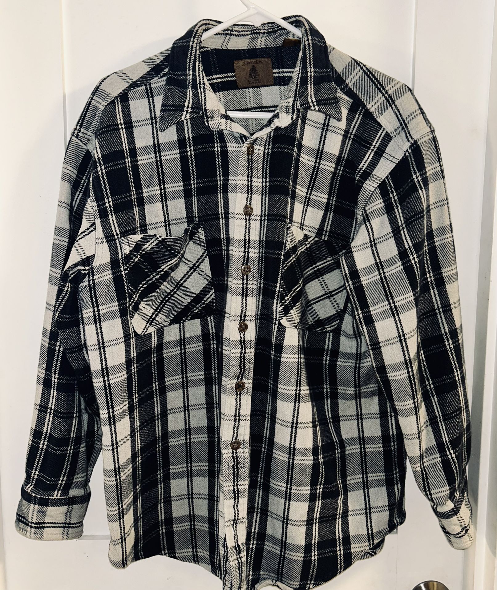 St John's Bay Men’s XL Plaid Flannel  Shirt