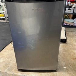 Whirlpool 4.3 cu ft mini fridge for sale