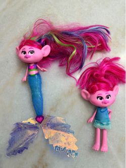 Poppy trolls dolls