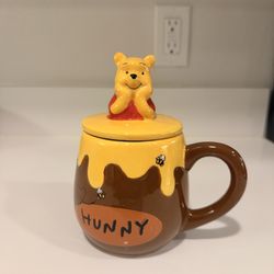 Winnie The Pooh Mug And Lid 