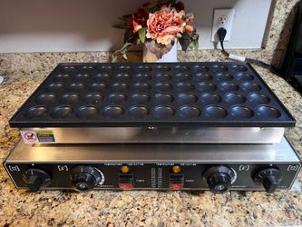 Mini pancake machine