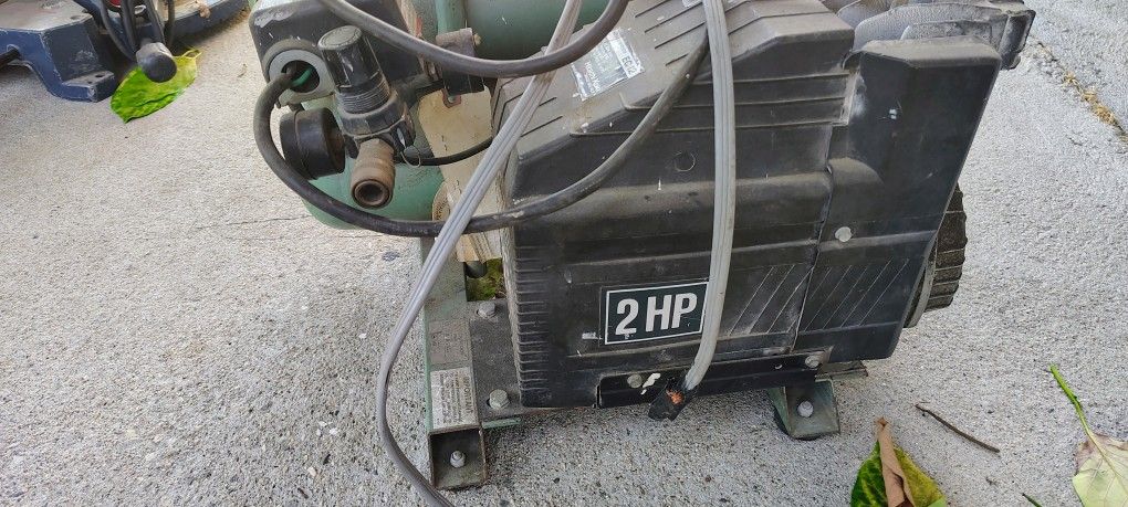 Hitachi Compressor