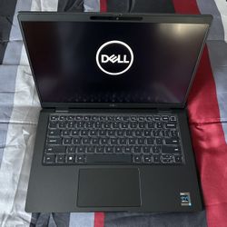 Dell Latitude 7420 Laptop - Fast Laptop!