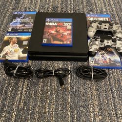 PS4 2 Controller 5 Games 