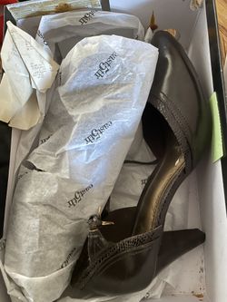 Ladies Faith Style Shoes/Heels, Size 6-1/2 Rich Brown NEW