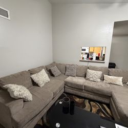 Large Gray Sectional Sofa with Chaise