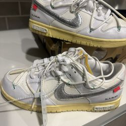 Off white lot 1 Size 9 