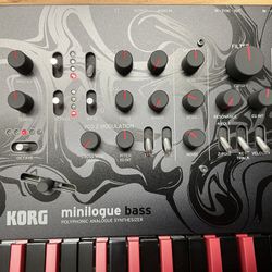 Korg Minilogue Bass Limited Edition Polyphonic Analogue Synthesizer 