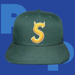 Supreme S Logo New Era (7 1/2)