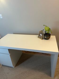 White desk