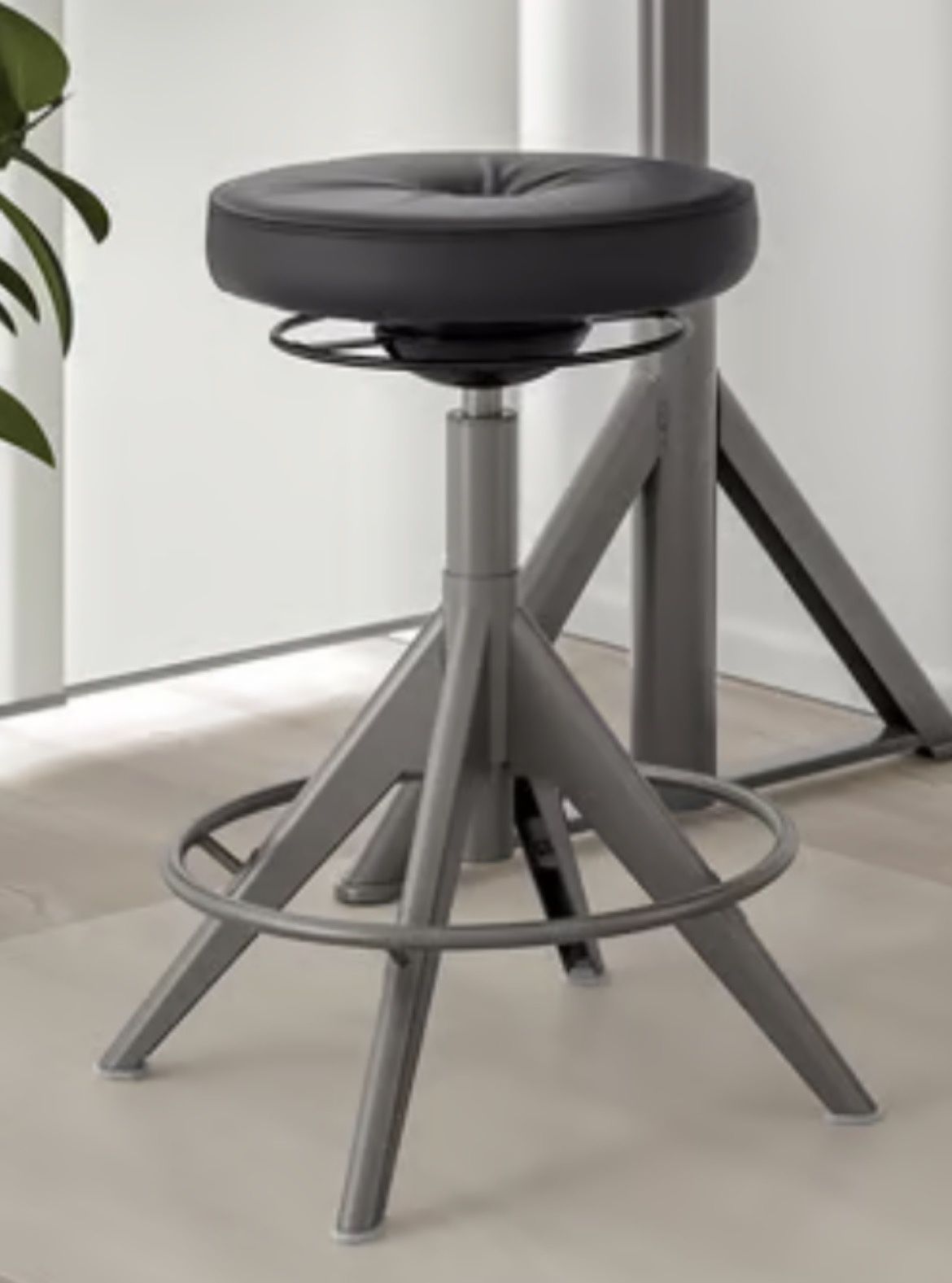 IKEA TROLLBERGET Stool