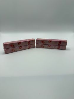 Matte Liquid Lip Gloss – Lot of 4