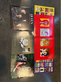 Vinyl records set of 4
