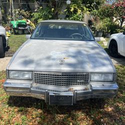 1986 Cadillac Fleetwood