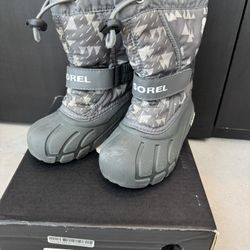 Sorel Toddler Snow Boots Size 9 