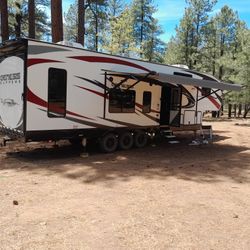 2021 Genesis Supreme 37crxl the 39.83’ model