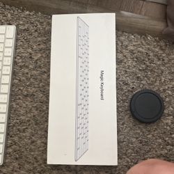 Apple Magic Keyboard Mouse