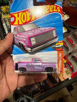 Pink black widow