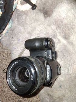 Panasonic Lumix DMC-FZ50 Bridge Camera