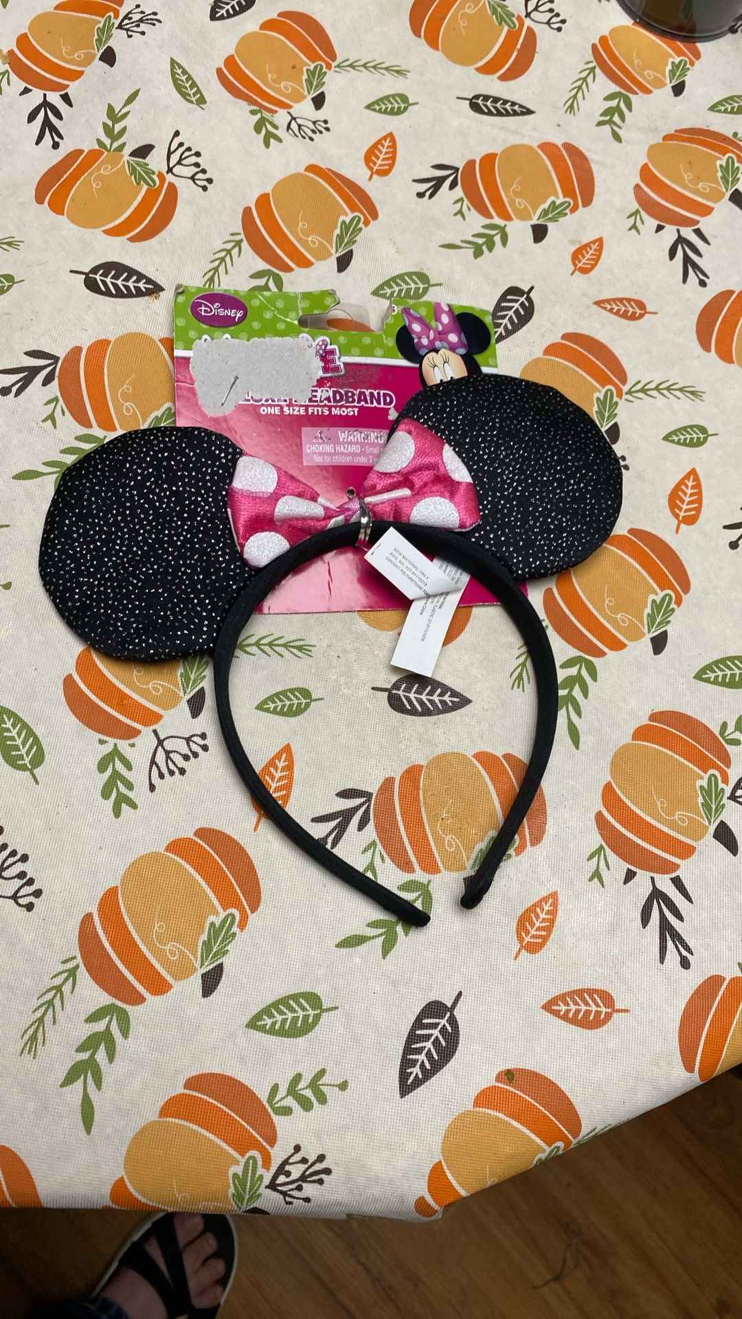 1109. New Minnie Mouse Headband Ears For A Child $5.00