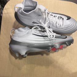 NEW Nike Vapor Pro 1 Football Cleats - Size 10.5 - White/Grey/Red