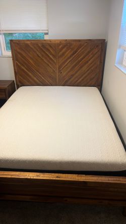 Bedroom set