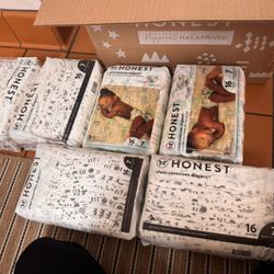Brand New Honest Diapers And Wipes