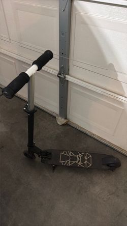 Swagtron Scooter