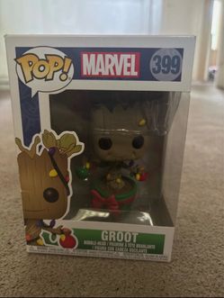 Funko Pop Marvel Groot #399 Holiday Bobble-Head