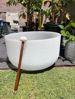 22 inch Quartz singing bowl