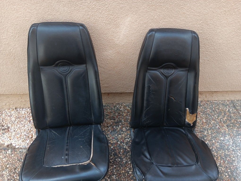 Bucket Seats 1968