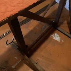 Weight lifting bench 