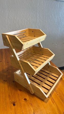 Display shelf for cafe