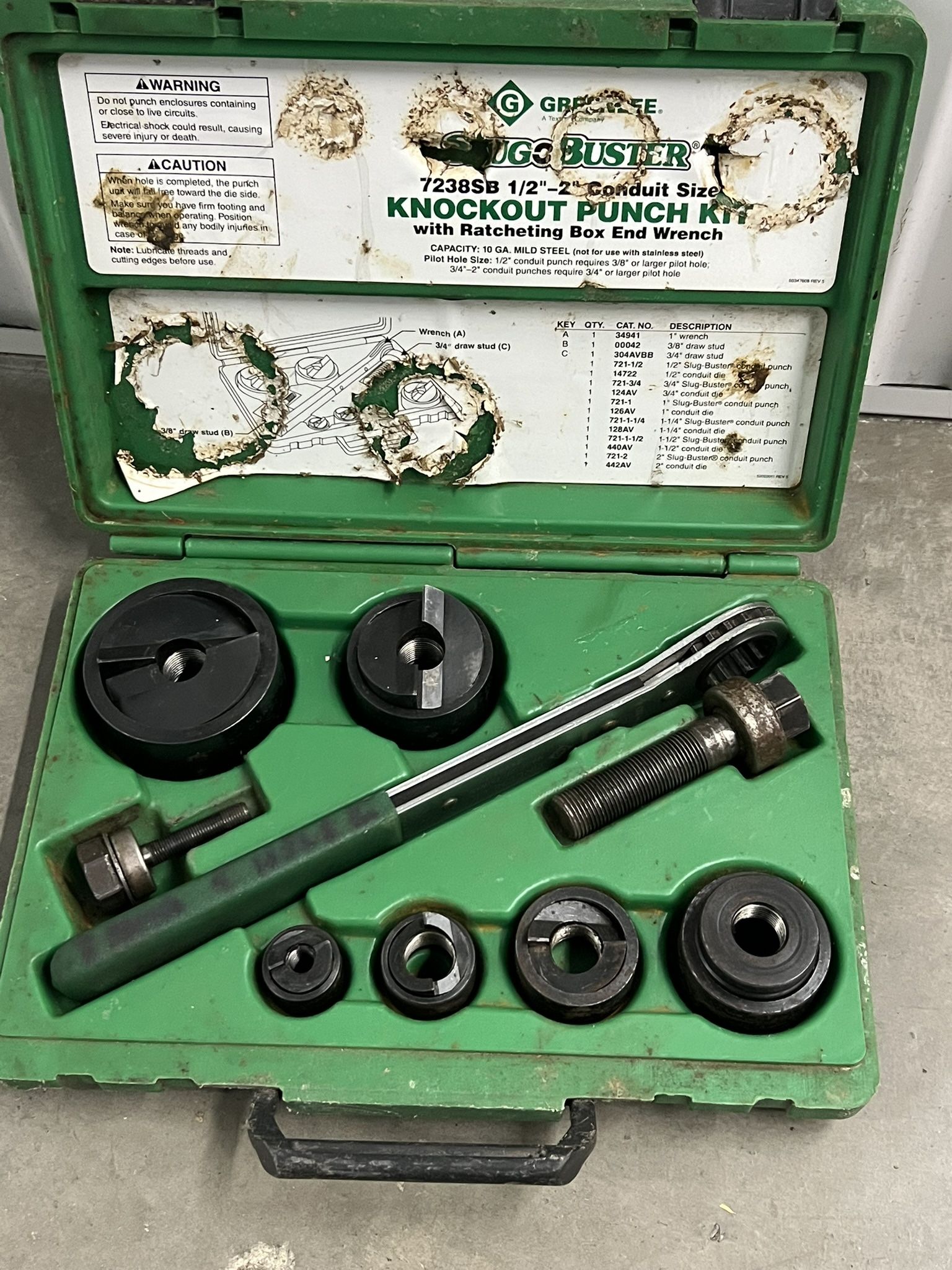 Greenlee Slug-Buster Knockout Punch Kit ½″-2″ (Model 7238SB)