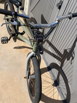 Specialized BMX 　引き取りで一万円割 BMX SPECIALIZED 20