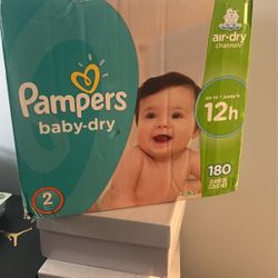 Pampers 