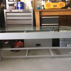 Tv stand