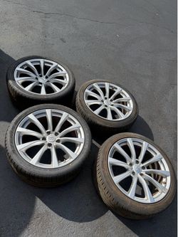 19” wheels and new tires Infiniti g37