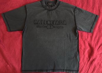🔥Balenciaga BB Embroidered T-Shirt – Size M (Fits Like L)🔥