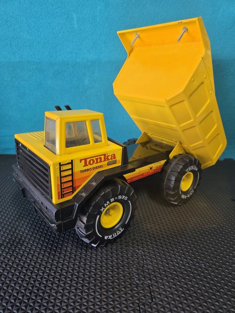 Vintage TONKA Turbo Diesel Dump Truck