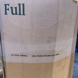 Brand New. 12” Full Size Mattress. Hybrid MemoryFoam/innerspring Combination  